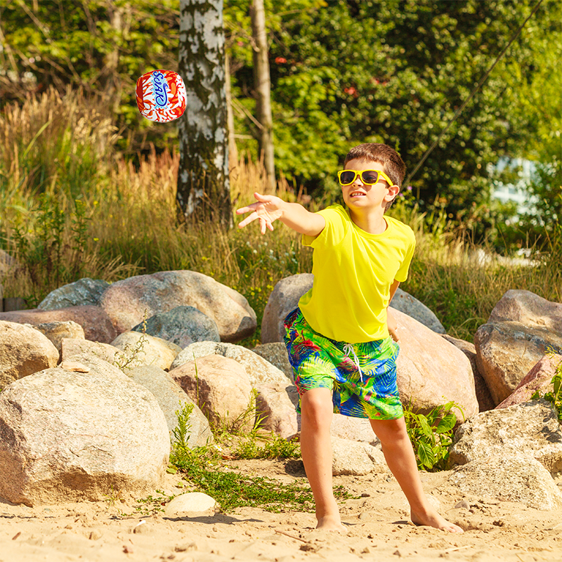 Soak  Splash Ball – Bright Colors 🎯 Easy to Throw, Catch & Play in Water